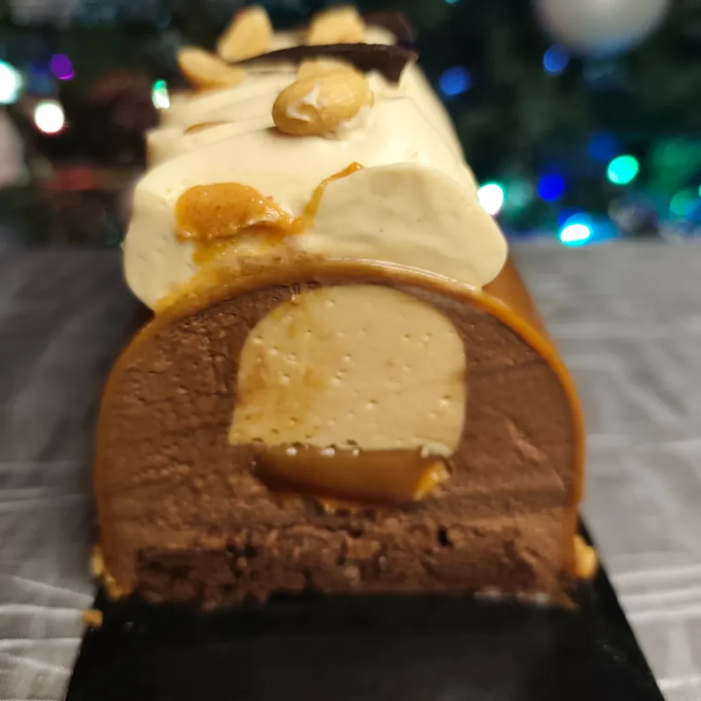 Bûche Snickers – Z Pâtisserie